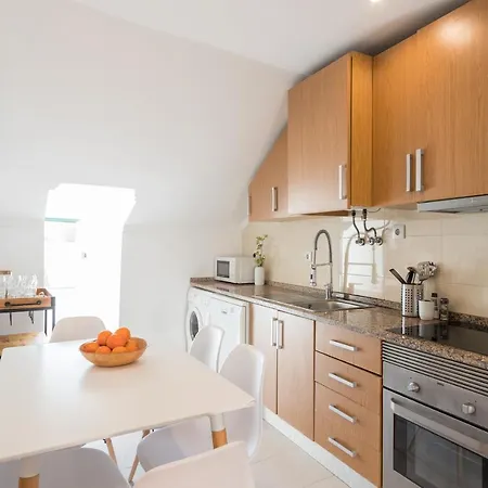 Rato Cozy 3br W/balcony - By Lu Holidays Apartamento *