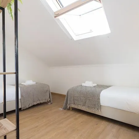Rato Cozy 3br W/balcony - By Lu Holidays Lizbona